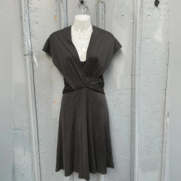 Issa  London Wrap Front Silk Jersey Polka Dot Dress, size 8 - Picture 4 of 15